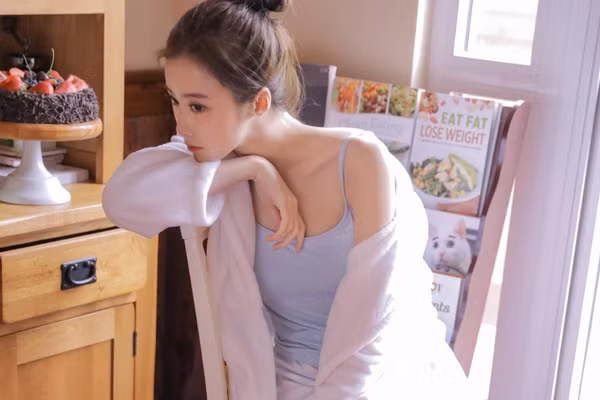 Hiểu được sở thích và đam mê của cô ấy sẽ giúp bạn giao tiếp với cô ấy tốt hơn. (Ảnh: ITN)