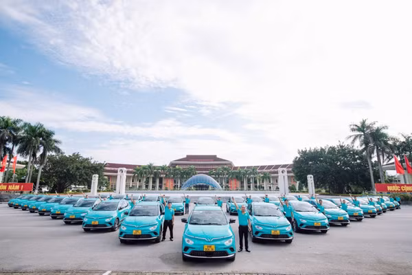 Green SM mang đến việc làm ổn định cho hàng trăm nghìn tài xế, thúc đẩy chuyển đổi xanh trong ngành vận tải.