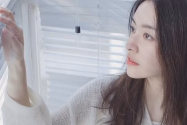 5 cung bậc cảm xúc thường thấy của phụ nữ sau ly hôn 