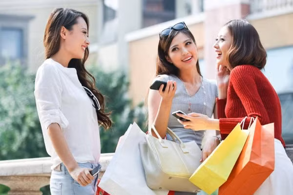 Tiết kiệm tiền dường như đã trở thành một vấn đề đau đầu với không ít người. (Ảnh: ITN).