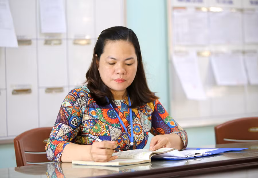 Cô giáo Nguyễn Thị Tuyết Nhung