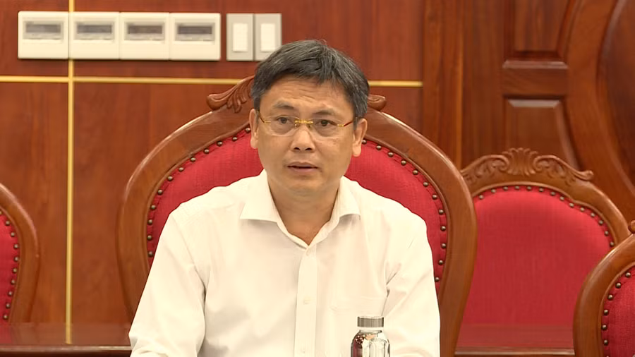 Phó Giáo sư, Tiến sĩ Nguyễn Minh Tâm, Phó Giám đốc Đại học Quốc gia TP Hồ Chí Minh phát biểu tại buổi làm việc.