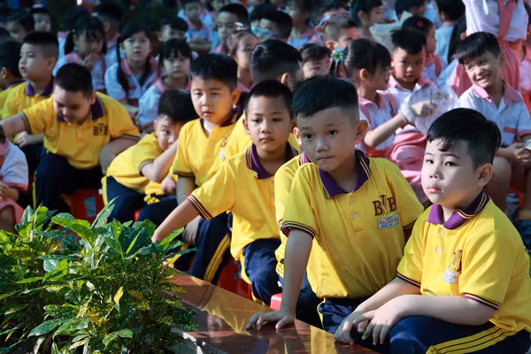 Học sinh Trường Tiểu học Bùi Văn Ba. 