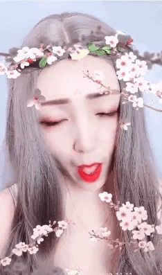 Soái ca, soái tỷ TikTok bị lộ ảnh qua cam thường "đẹp đến... xuất quỷ" ảnh 30