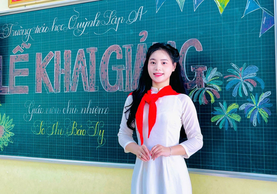 Cô Lo Thị Bảo Vy, giáo viên Trường Tiểu học Quỳnh Lập A (phường Tân Mai, Nghệ An) là người đầu tiên của dân tộc Ơ Đu ứng cử ĐBQH.