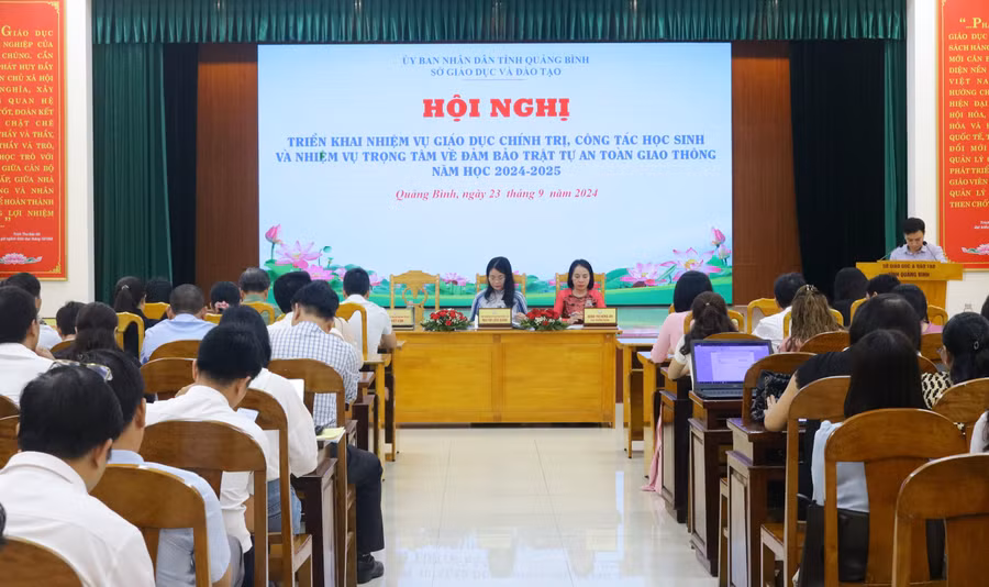 Hoạt động giáo dục chính trị, công tác học sinh tại Quảng Bình đạt nhiều kết quả.