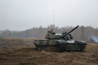 Nhóm tác chiến mạnh với xe tăng PT-91 đang tiến về Zaporozhye