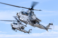 Trực thăng AH-1Z Viper nhận thêm hợp đồng lớn