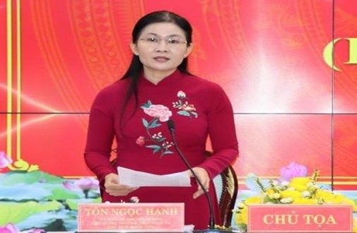 Chủ tịch HĐND tỉnh Đồng Nai, bà Tôn Ngọc Hạnh phát biểu bế mạc kỳ họp - ảnh: ND chu-tich-hdnd-dn-ton-ngoc-hanh.jpg