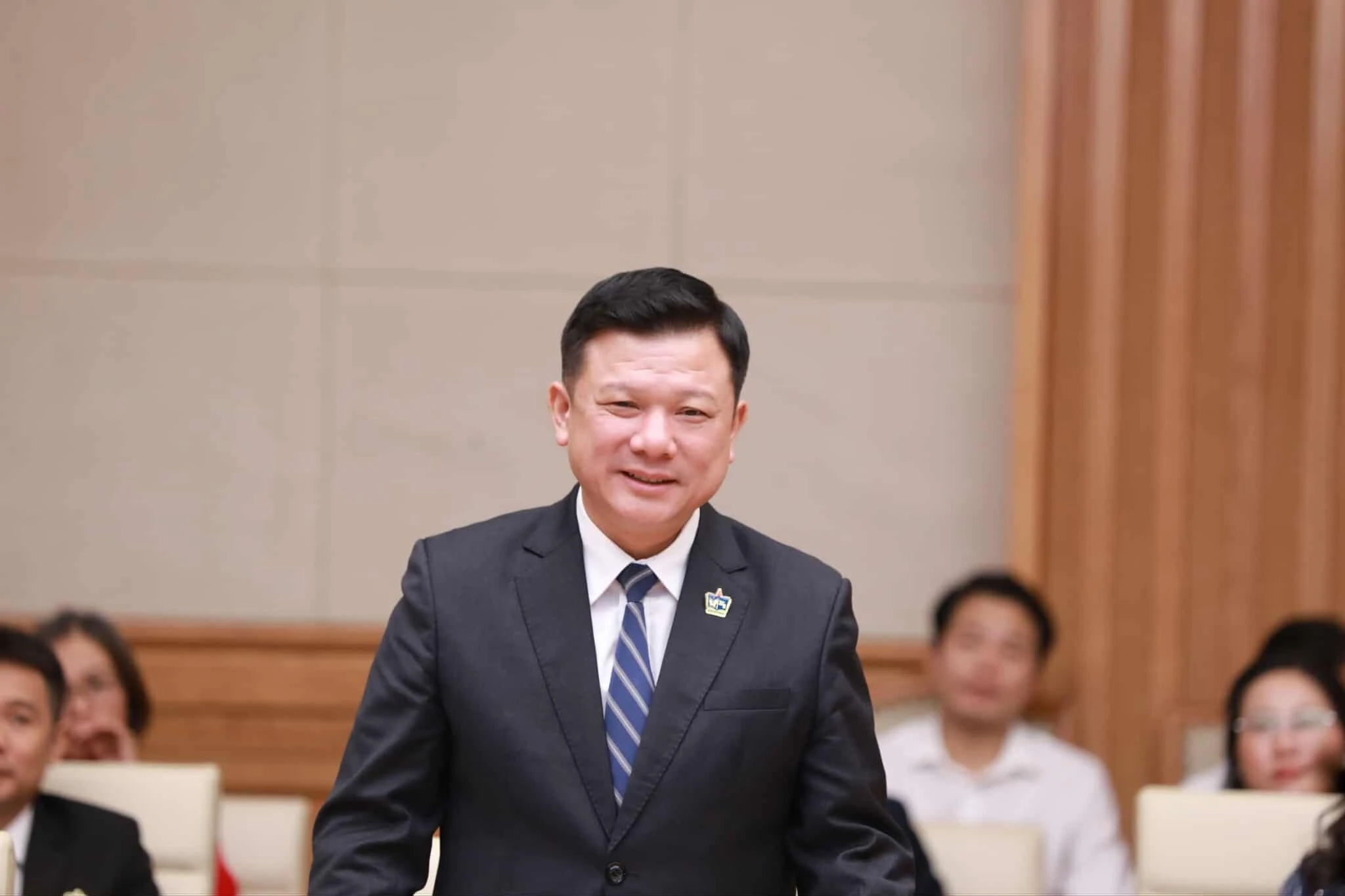 ong-hung-tn.jpg