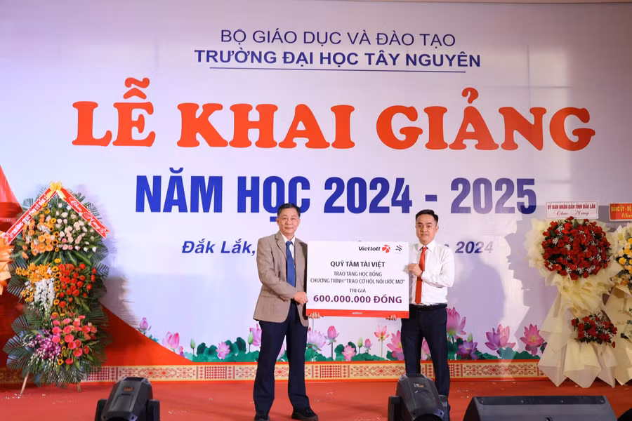 1-dhtn.jpg