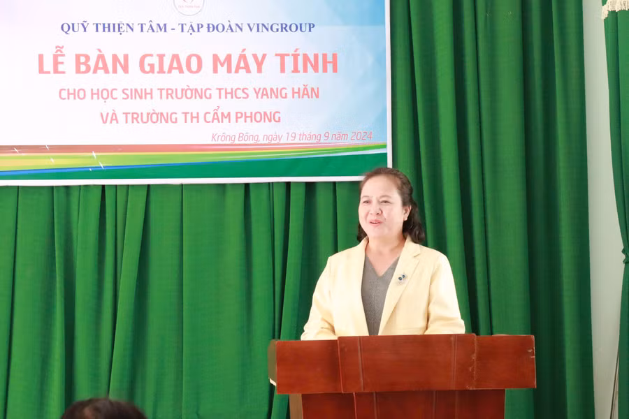 Oanh.jpg