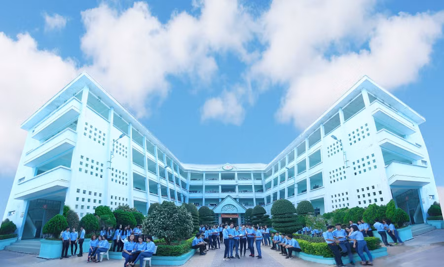 dhtd-1-3490.jpg