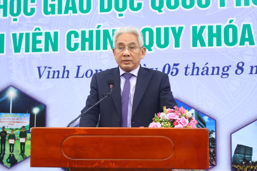 dhcl-giao-duc-quoc-phong-2.jpg