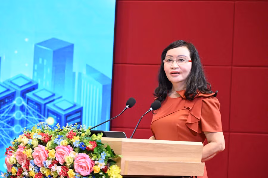 dhcl-hoi-thao-ai-2.jpg