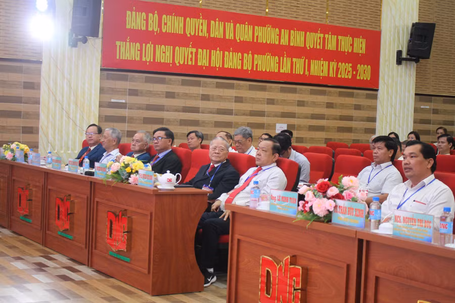 dn-nam-ct-hoi-thao-2.jpg