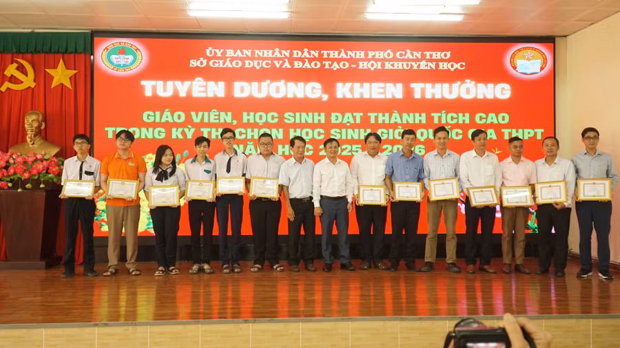 can-tho-tuyen-duong-hs-gioi-4.jpg