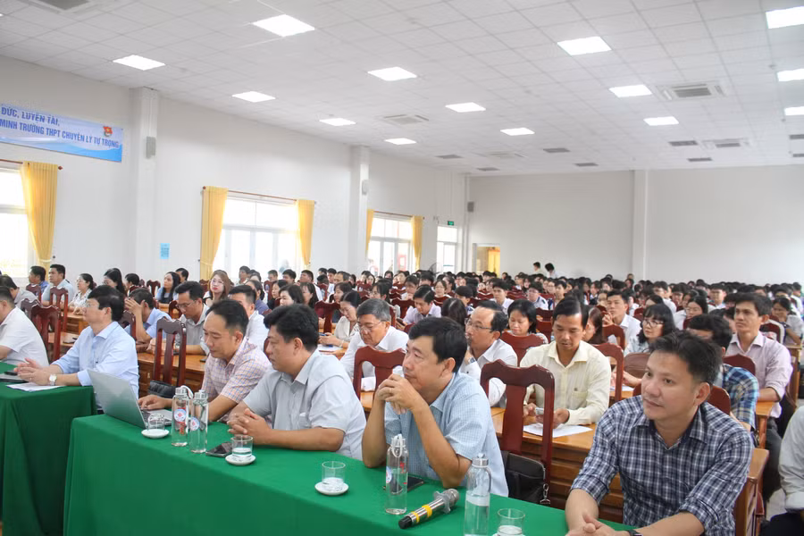 can-tho-hs-gioi-quoc-gia-7.jpg