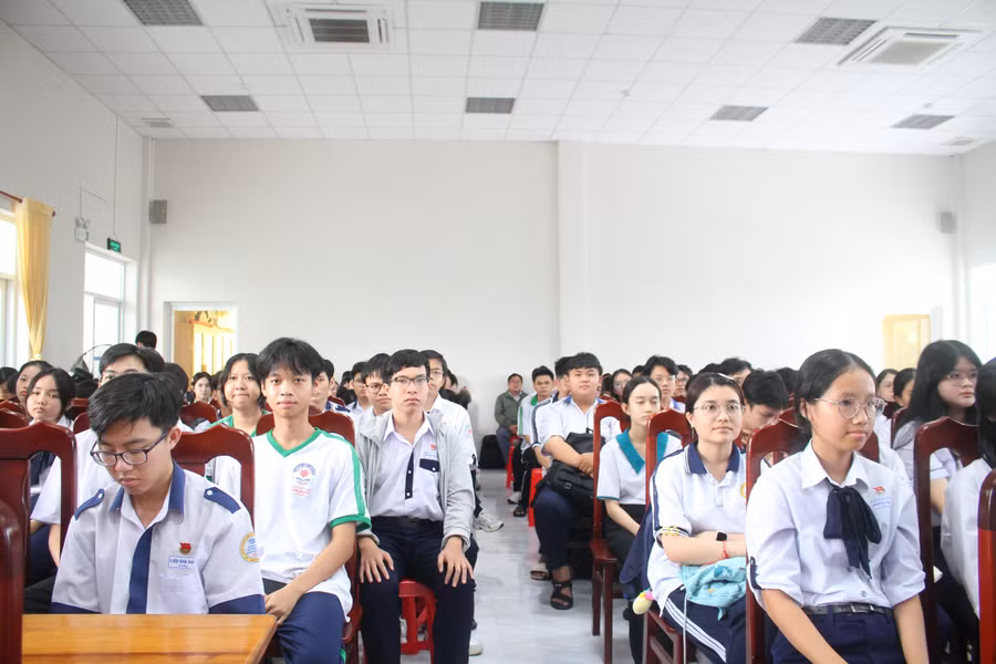 can-tho-hs-gioi-quoc-gia-3.jpg