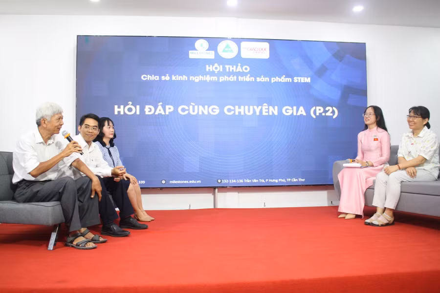 Chuyên gia trình bày tham luận tại Hội thảo.