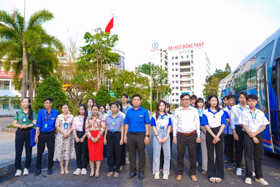 chuyen-xe-mua-xuan-5.jpg