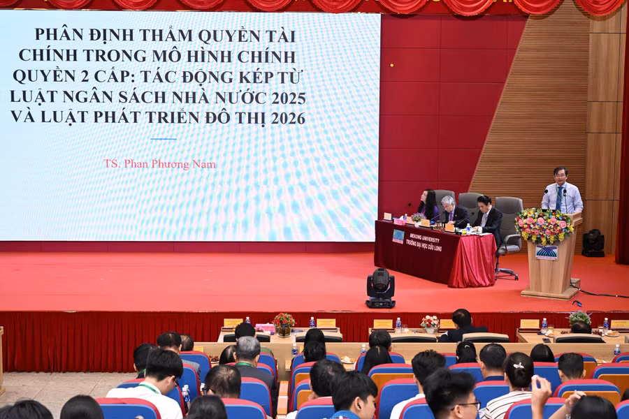 dhcl-hoi-thao-chinh-quyen-2-cap-4288.jpg