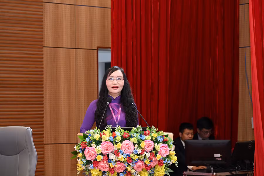 dhcl-hoi-thao-chinh-quyen-2-cap-1727.jpg