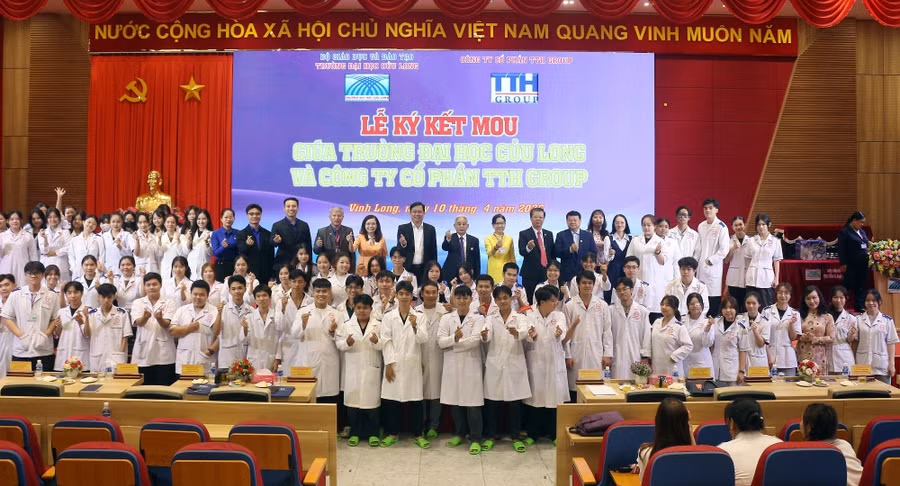 dhcl-khoa-hoc-sk-4.jpg