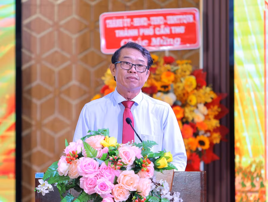 truong-dh-nam-ct-4.jpg
