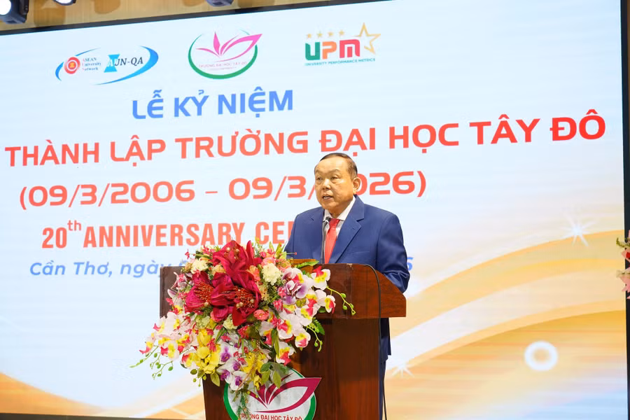 dhtd-ky-niem-20-nam-2.jpg
