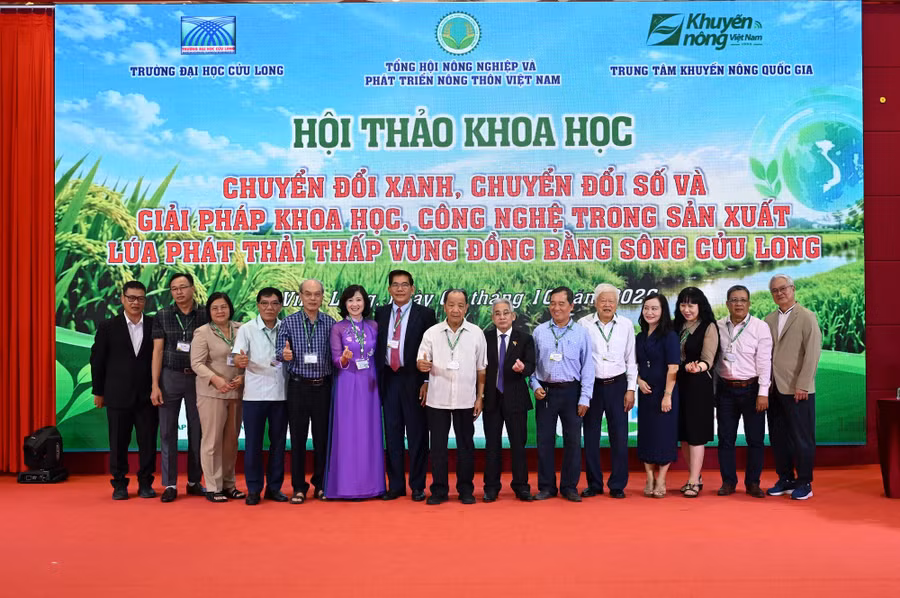 Đại biểu tham dự Hội thảo.