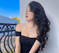Nhan sắc bạn gái cựu sao Hoàng Anh Gia Lai được báo Trung Quốc khen hết lời