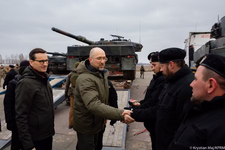 Xe tăng Leopard 2.