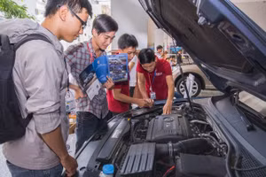 ĐH Bách khoa Hà Nội mở chương trình Kỹ thuật ô tô số đầu tiên tại Việt Nam
