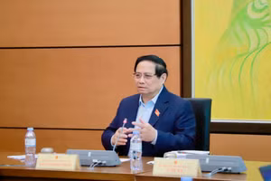 Thủ tướng Phạm Minh Chính phát biểu tại họp tổ - sáng 15/2.