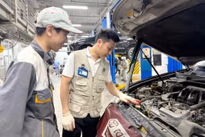 Giờ thực hành của sinh viên Trường CĐ Xây dựng Công trình đô thị (Hà Nội). Ảnh: NTCC.