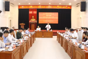 Toàn cảnh hội nghị.