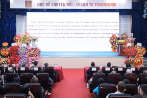Toàn cảnh lễ kỷ niệm.
