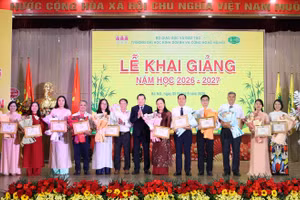 Trường Đại học Kinh doanh và Công nghệ Hà Nội tổ chức Lễ khai giảng năm học mới
