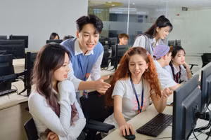 Sinh viên Trường Đại học Thăng Long. Ảnh: NTCC.
