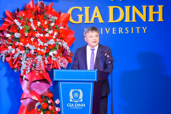 PGS.TS Phạm Văn Song, Quyền Hiệu trưởng Trường Đại học Gia Định. Ảnh: NTCC.