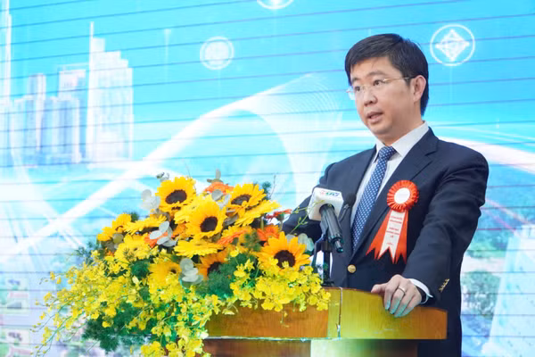 Thứ trưởng Bộ Khoa học và Công nghệ Bùi Hoàng Phương phát biểu tại lễ kỷ niệm. Ảnh: Hà An.