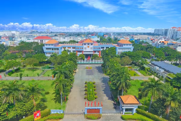 Trụ sở Quận 12 cũ được đề xuất làm trường học.