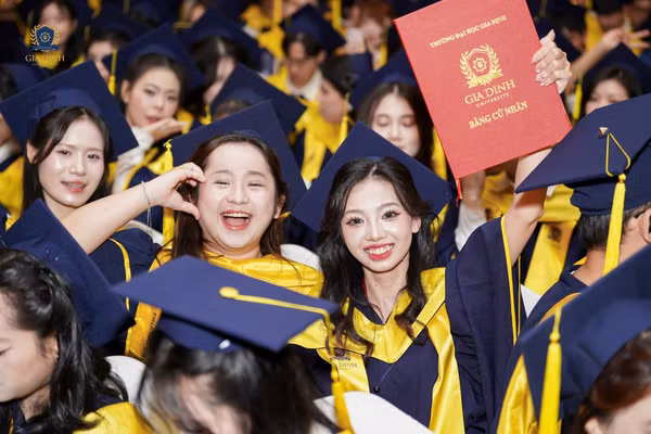 Sinh viên Trường Đại học Gia Định tại lễ tốt nghiệp. Ảnh: GDU.