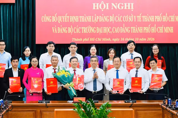 Ban chấp hành Đảng bộ các trường đại học, cao đẳng TPHCM. Ảnh: Việt Dũng/SGGP.
