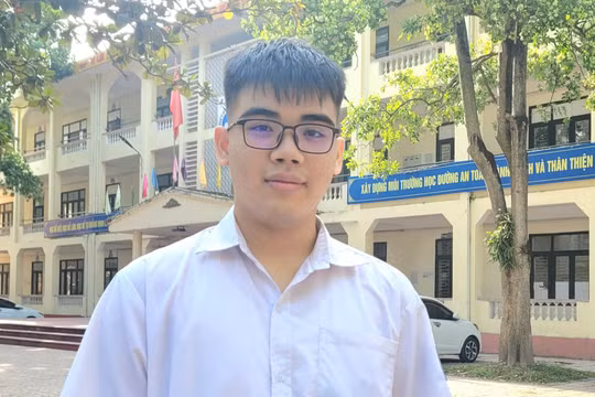 Phạm Trần Tuấn Phong, học sinh lớp 12 Trường THPT Thái Thuận.