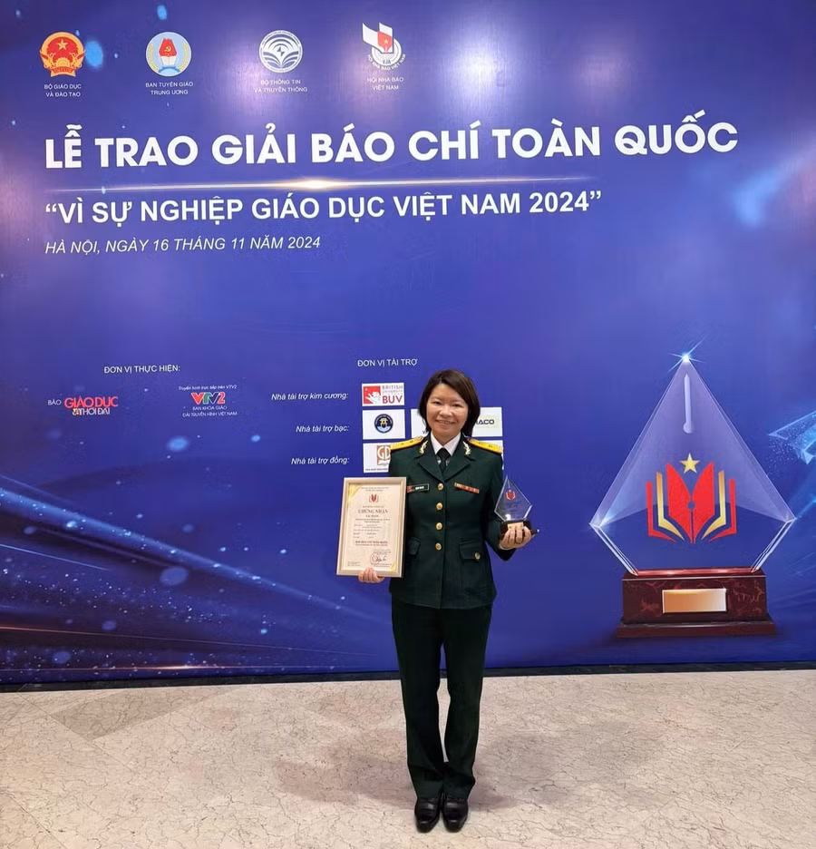 dau-an-nhan-van-va-cam-hung-nghe-nghiep-4.jpg