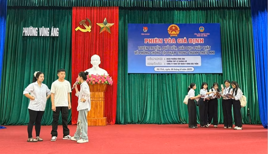 la-chan-mem-day-lui-bao-luc-ma-tuy-hoc-duong-2.jpg