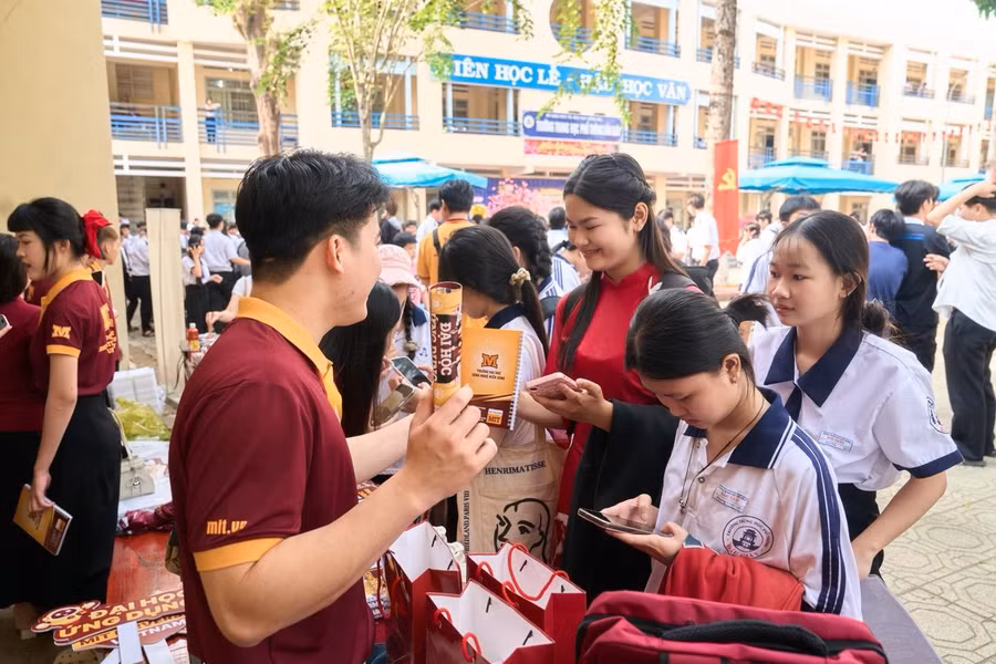nguong-diem-xet-tuyen-15-1.jpg