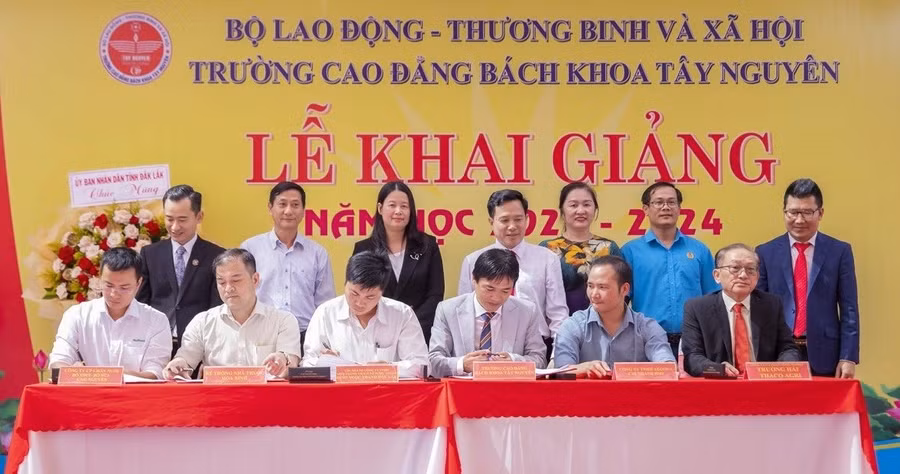 dao-tao-nghe-gan-voi-bao-dam-viec-lam2-4335.jpg
